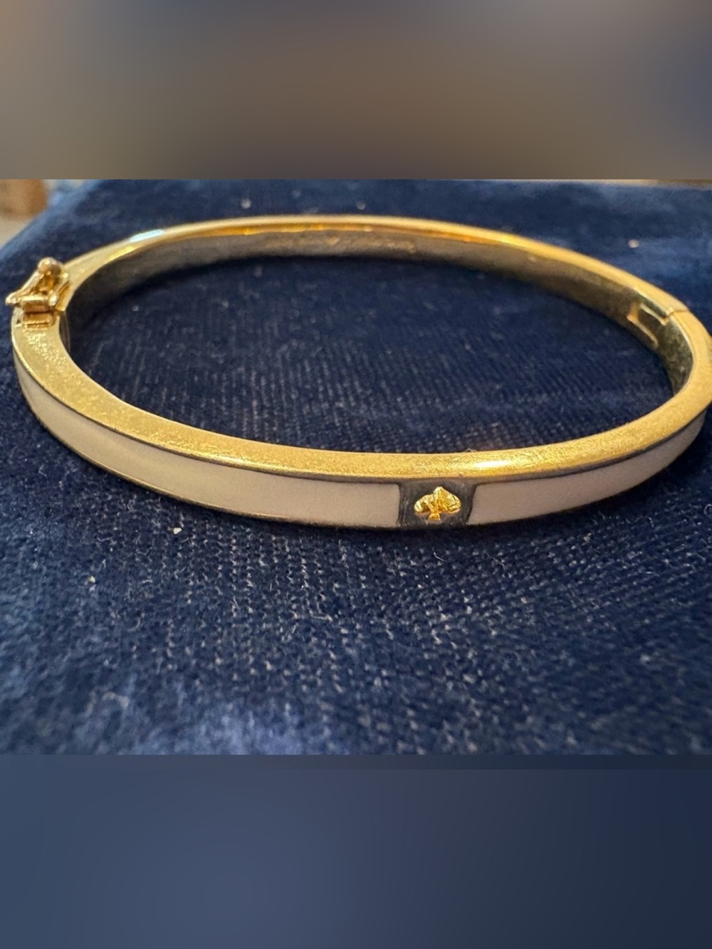 Kate Spade ♠️ Gold and Cream Enamel Hinged Bangle Bracelet